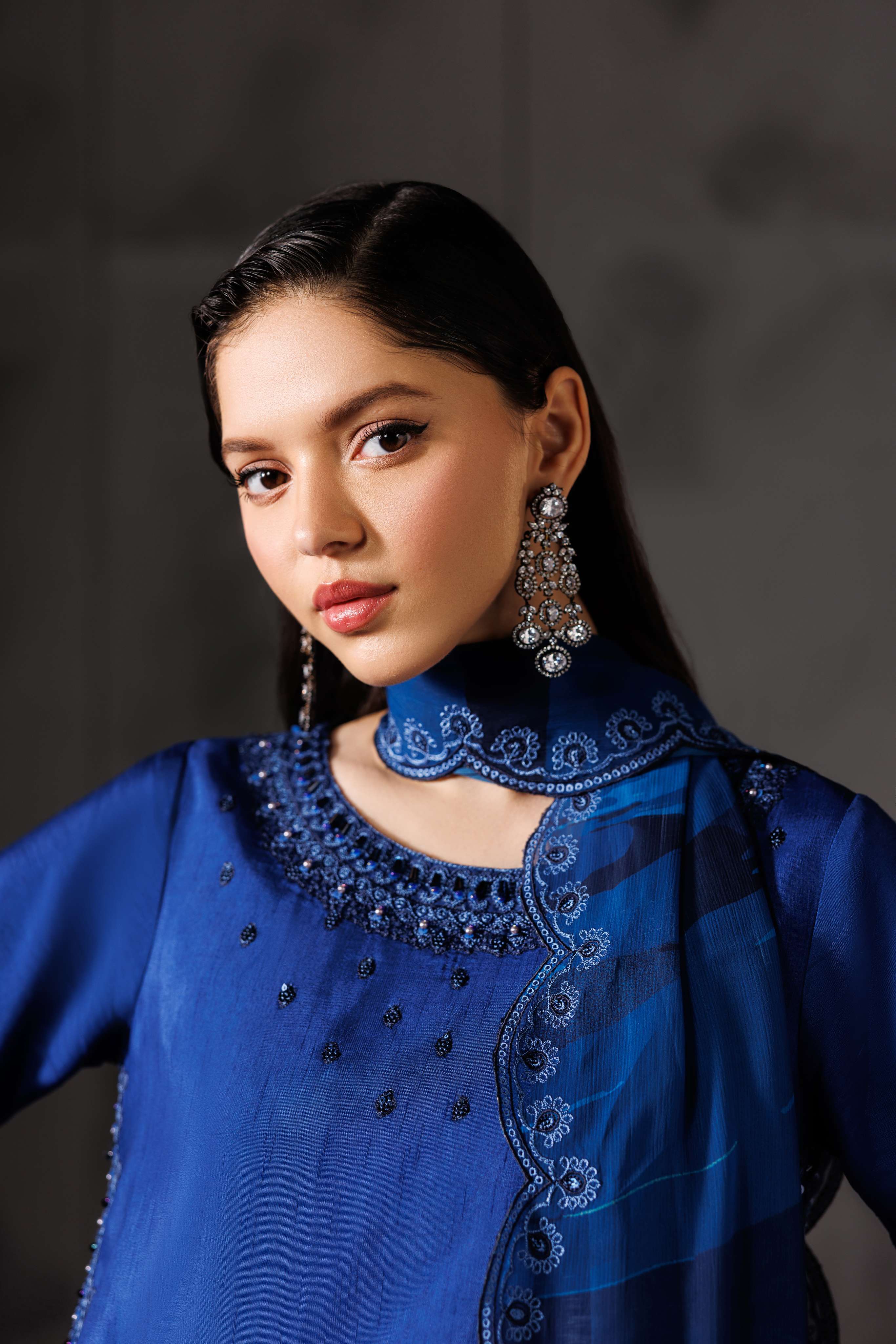 Midnight Noir AZS-112